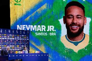 记者：内马尔仍有可能出战巴西队世界杯首战，但更可能次战复出