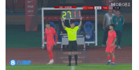 继续换人！第75分钟毛伟杰、拜合拉木替补登场，换下刘洋林良铭