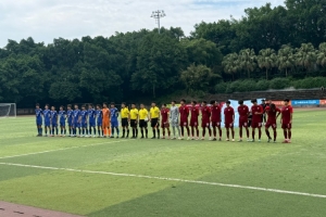 青少年足球联赛男子（U17组） 海港2:3重庆南开中学