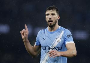记者：鲁本·迪亚斯进入皇马引援视野，穆帅已和他进行过沟通